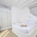 ヴィラ 9 Muses Mykonos *
