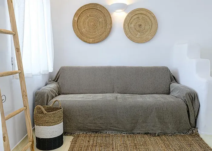 9 Muses Mykonos * أورنوس