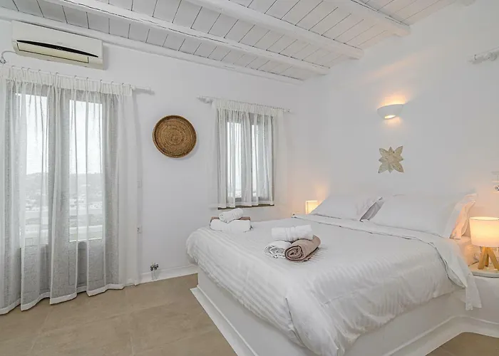 9 Muses Mykonos أورنوس