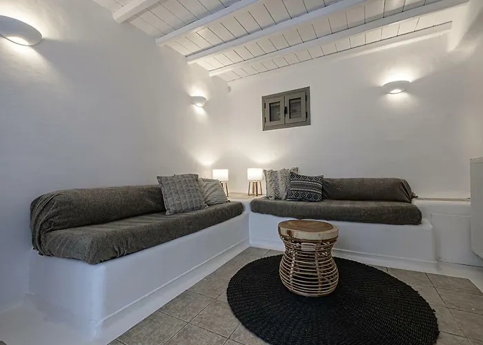 9 Muses Mykonos * أورنوس