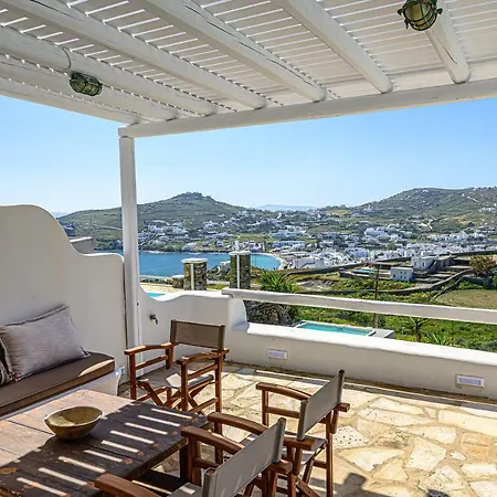 9 Muses Mykonos * أورنوس