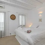 9 Muses Mykonos 오르노스