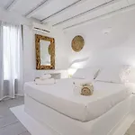 9 Muses Mykonos